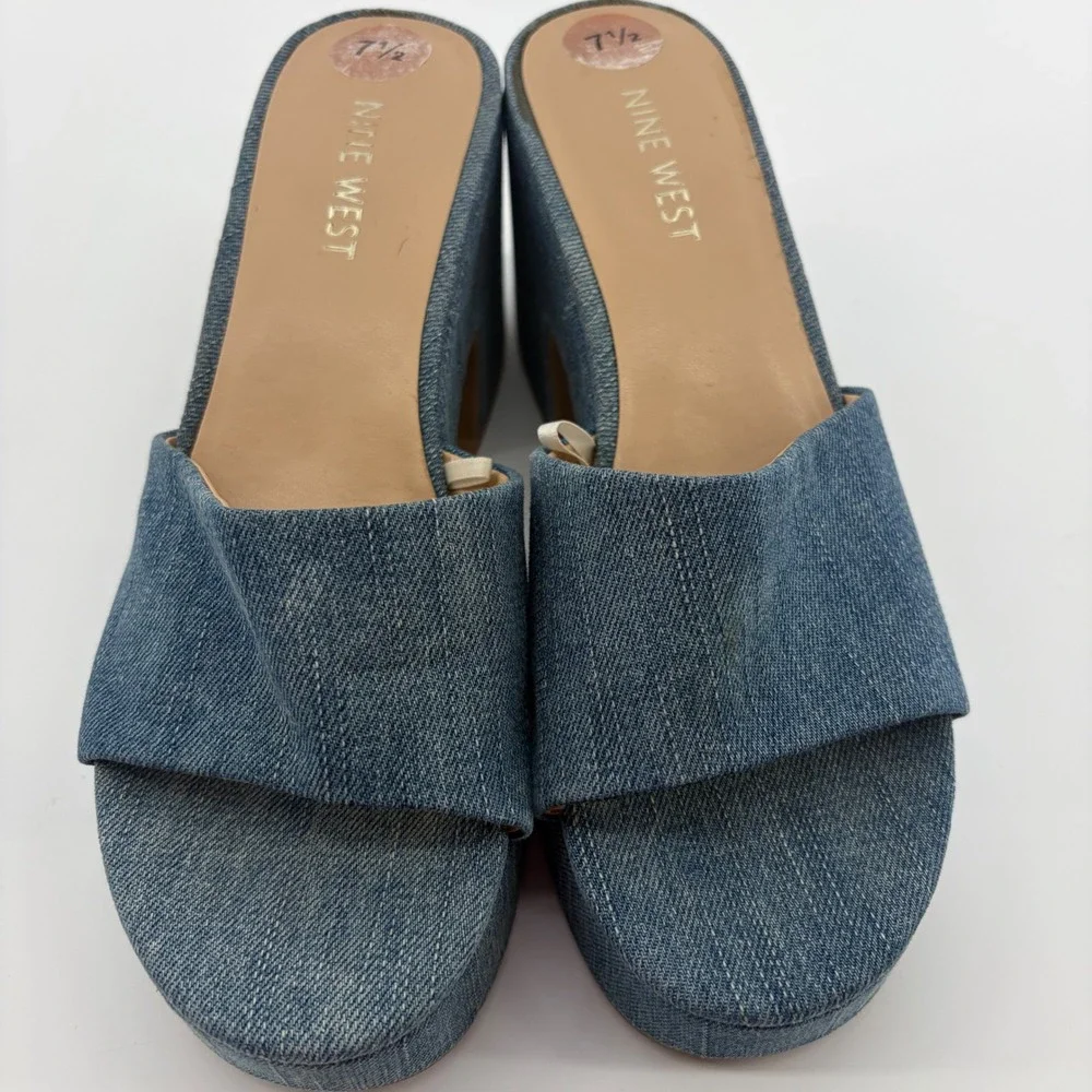 Nine West Womens 7.5 Blue Denim Platform Slides WNBEAS7-C Block Heel Mules